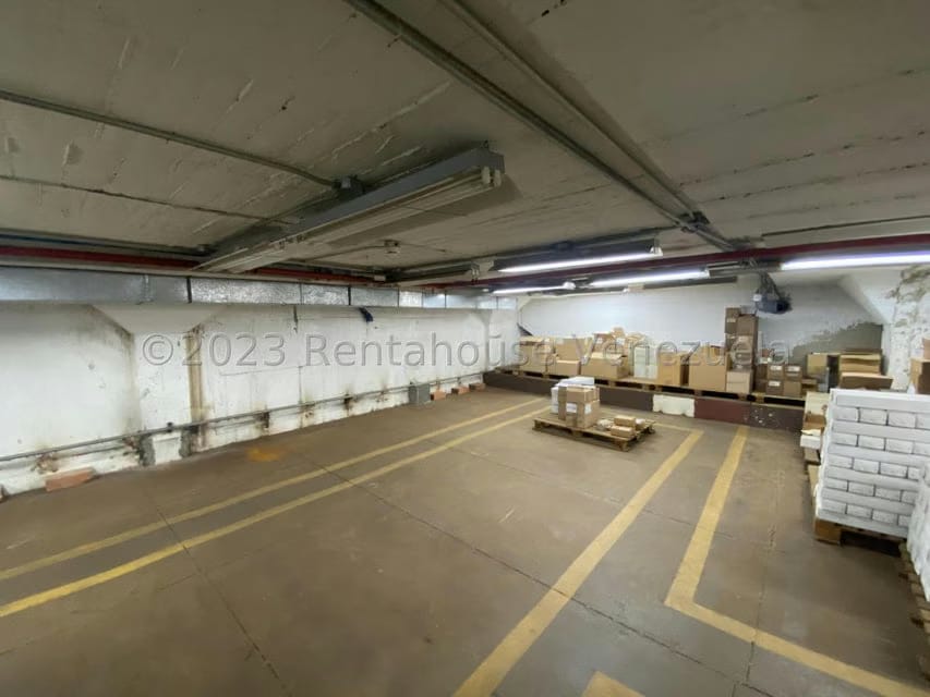 Comercial (Galpon - Deposito) en Venta en Boleita Norte, Distrito Metropolitano - 24