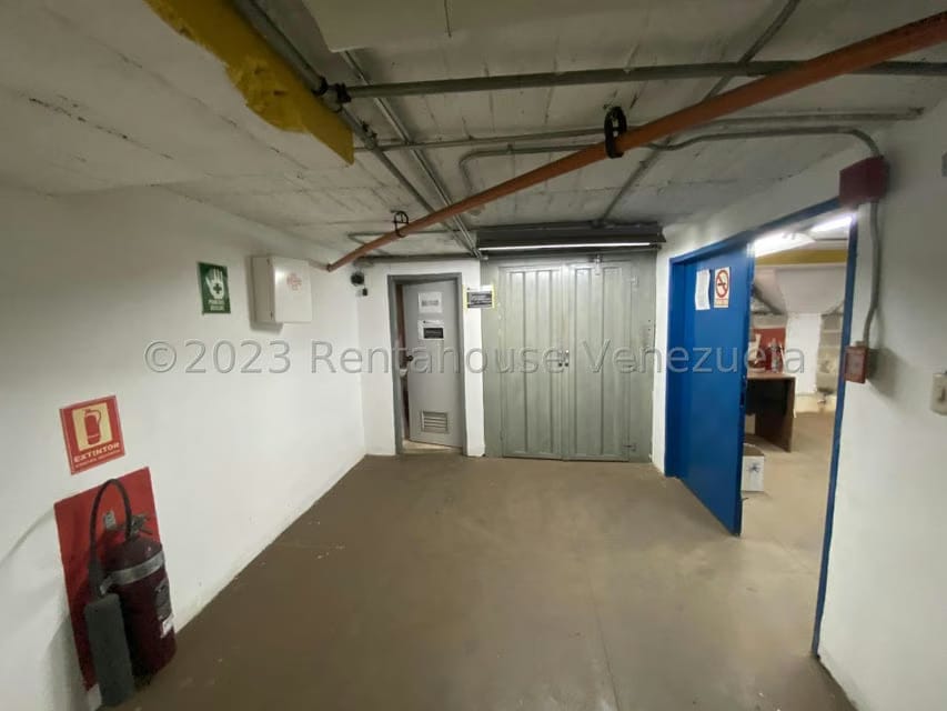 Comercial (Galpon - Deposito) en Venta en Boleita Norte, Distrito Metropolitano - 25