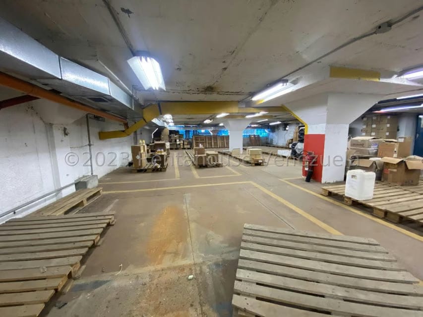 Comercial (Galpon - Deposito) en Venta en Boleita Norte, Distrito Metropolitano - 29