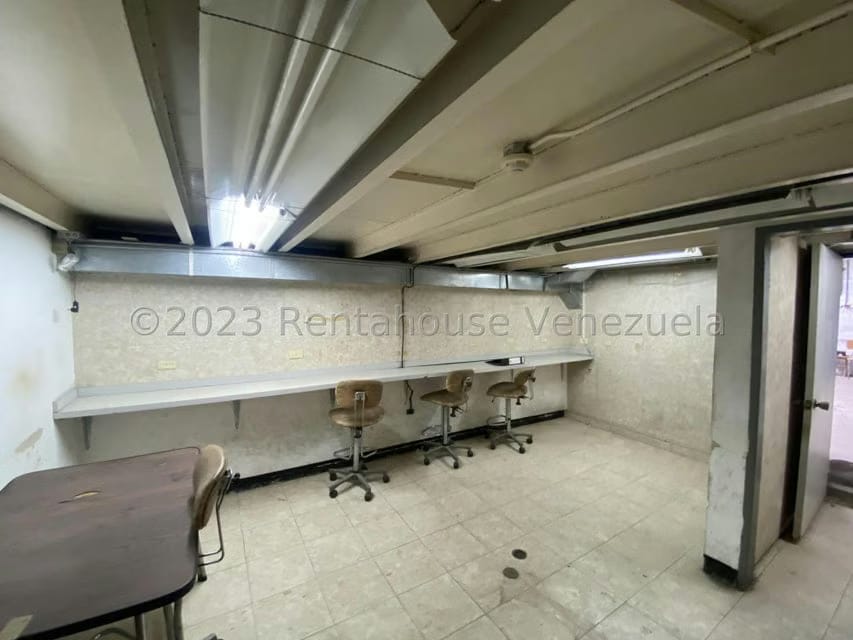 Comercial (Galpon - Deposito) en Venta en Boleita Norte, Distrito Metropolitano - 42