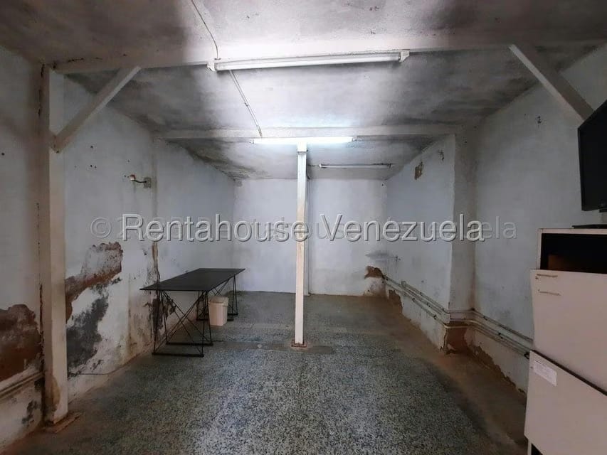 Comercial (Galpon - Deposito) en Alquiler en Avenida Milagro Norte, Zulia - 6