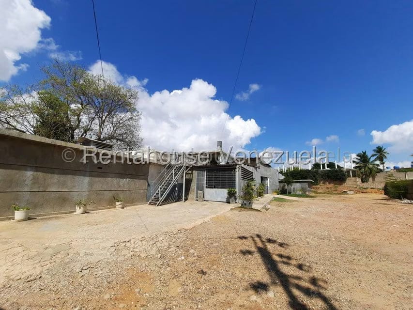 Comercial (Galpon - Deposito) en Alquiler en Avenida Milagro Norte, Zulia - 7