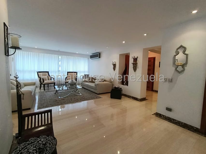 Apartamento (1 Nivel) en Venta en La Tahona, Distrito Metropolitano - 3