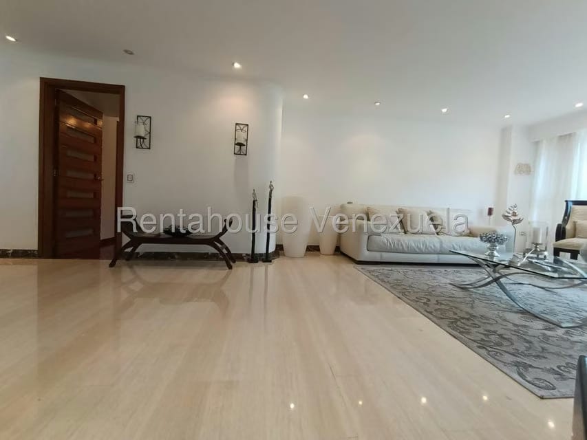 Apartamento (1 Nivel) en Venta en La Tahona, Distrito Metropolitano - 5