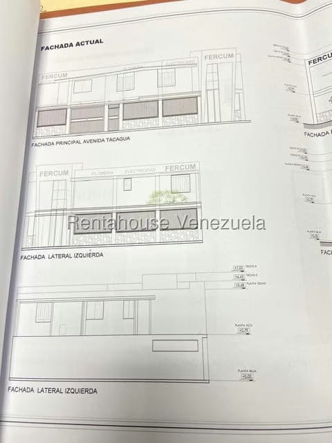 Casa (Duplex) en Venta en La Atlantida, Vargas - 7