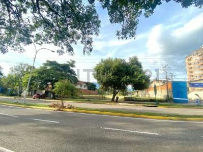 Venta Terreno Av. Ferrero Tamayo Botalon - 7