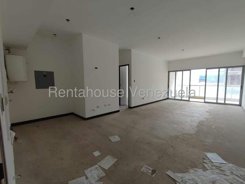 Apartamento (1 Nivel) en Venta en Las Mercedes, Distrito Metropolitano - 4