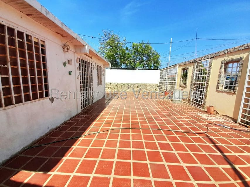 Casa (1 Nivel) en Venta en Intercomunal Coro La Vela, Falcon - 2