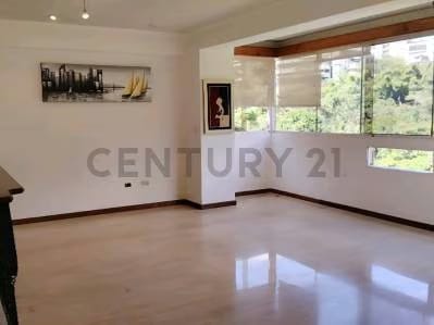 Apartamento en alquiler en Urbanizacion Miranda, duplex de 224m2 AH - 6