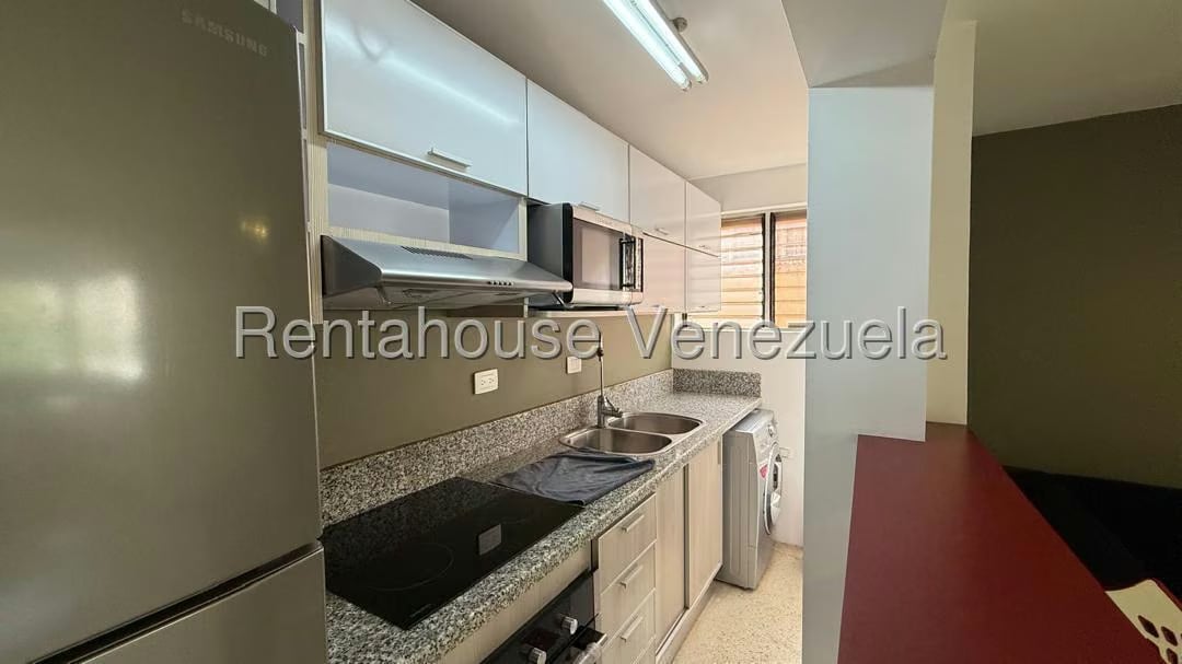 Apartamento (1 Nivel) en Alquiler en Lomas de Las Mercedes, Distrito Metropolitano - 3