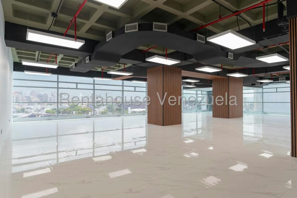 Comercial (Oficina) en Alquiler en Las Mercedes, Distrito Metropolitano - 2