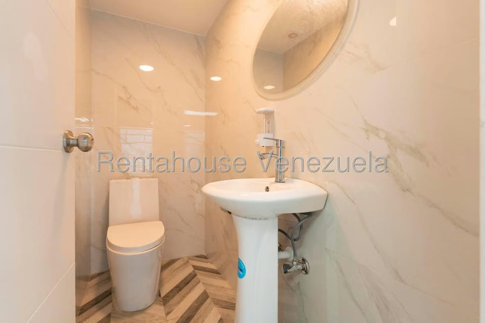 Comercial (Oficina) en Alquiler en Las Mercedes, Distrito Metropolitano - 13