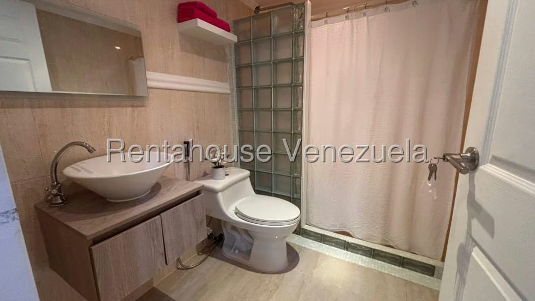 Apartamento (1 Nivel) en Venta en El Hatillo, Distrito Metropolitano - 12