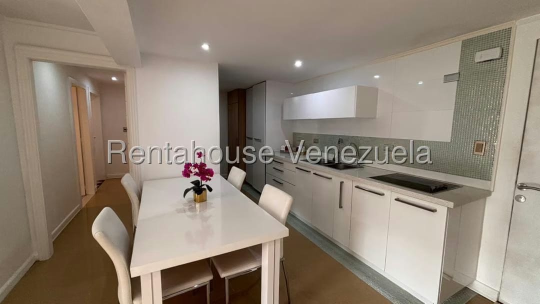 Apartamento (1 Nivel) en Venta en El Hatillo, Distrito Metropolitano - 3