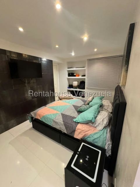 Apartamento (1 Nivel) en Venta en Parque Caiza, Distrito Metropolitano - 15