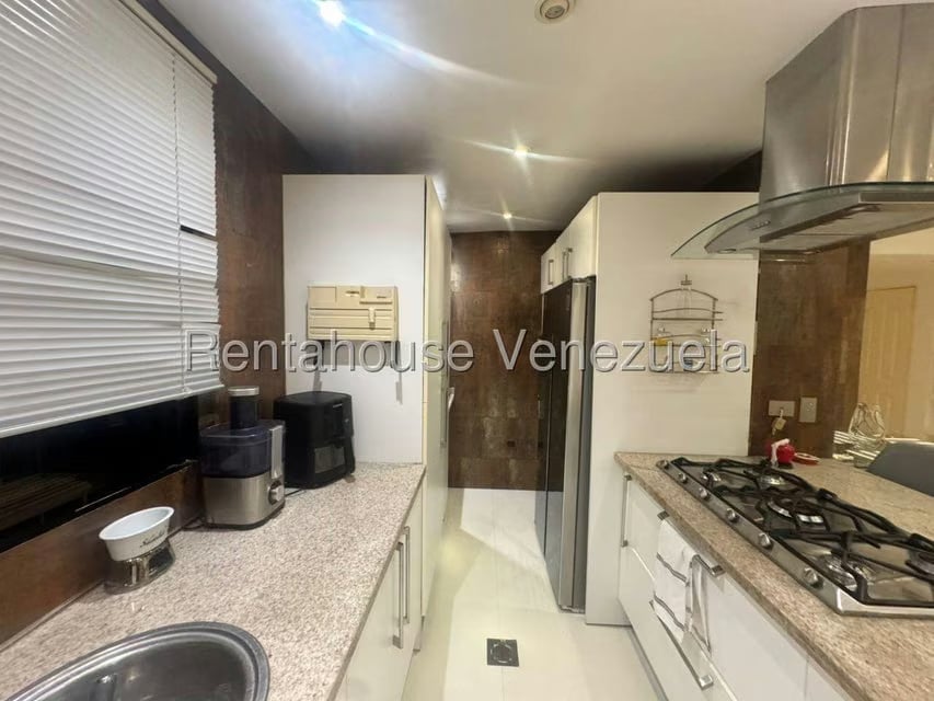 Apartamento (1 Nivel) en Venta en Parque Caiza, Distrito Metropolitano - 3