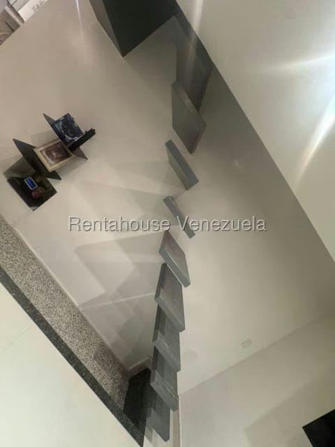 Apartamento (1 Nivel) en Venta en Parque Caiza, Distrito Metropolitano - 6