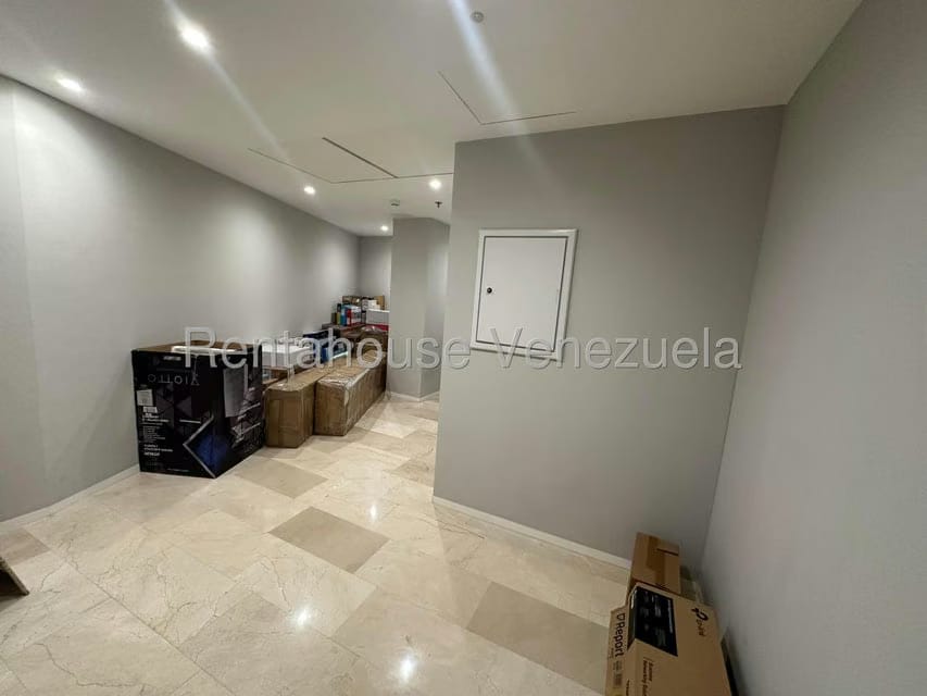 Comercial (Oficina) en Alquiler en Las Mercedes, Distrito Metropolitano - 26