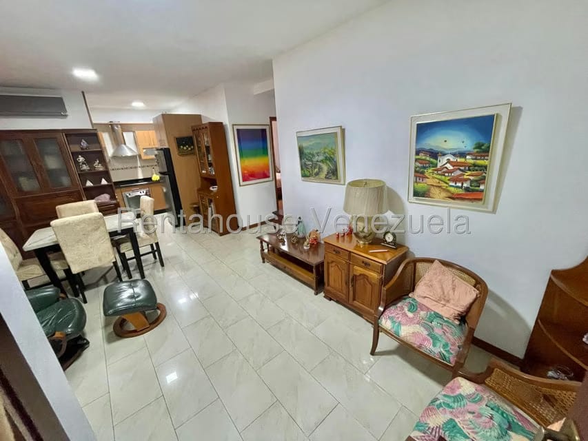 Apartamento (1 Nivel) en Venta en Chacao, Distrito Metropolitano - 2