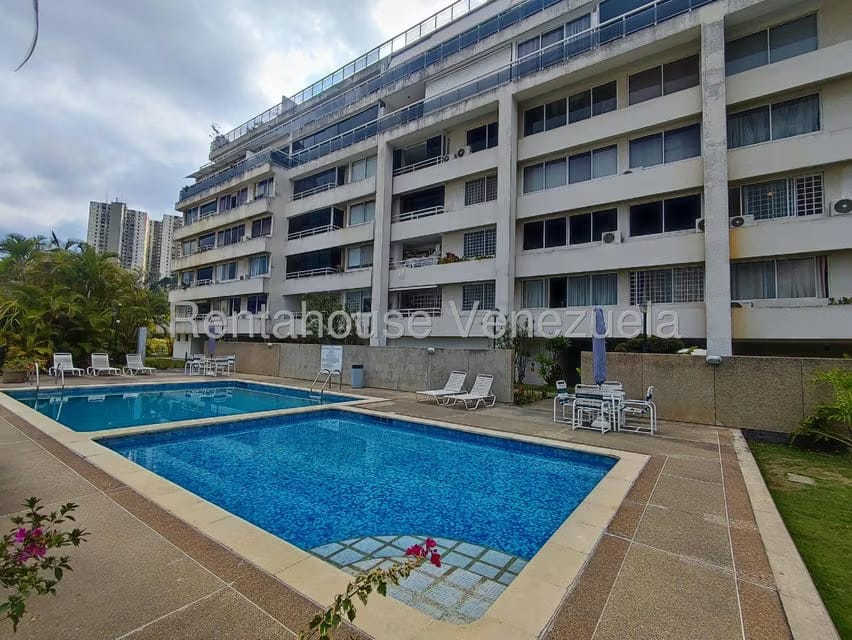 Apartamento (Duplex) en Venta en Los Samanes, Distrito Metropolitano