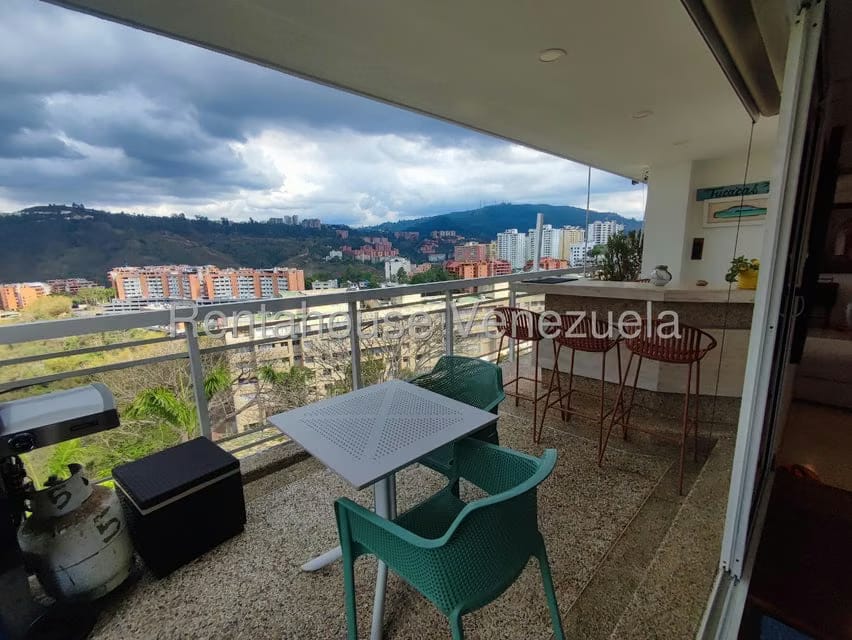 Apartamento (Duplex) en Venta en Los Samanes, Distrito Metropolitano - 12