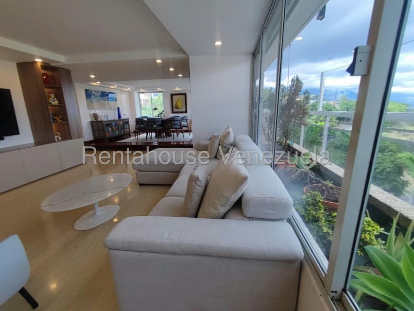 Apartamento (Duplex) en Venta en Los Samanes, Distrito Metropolitano - 16