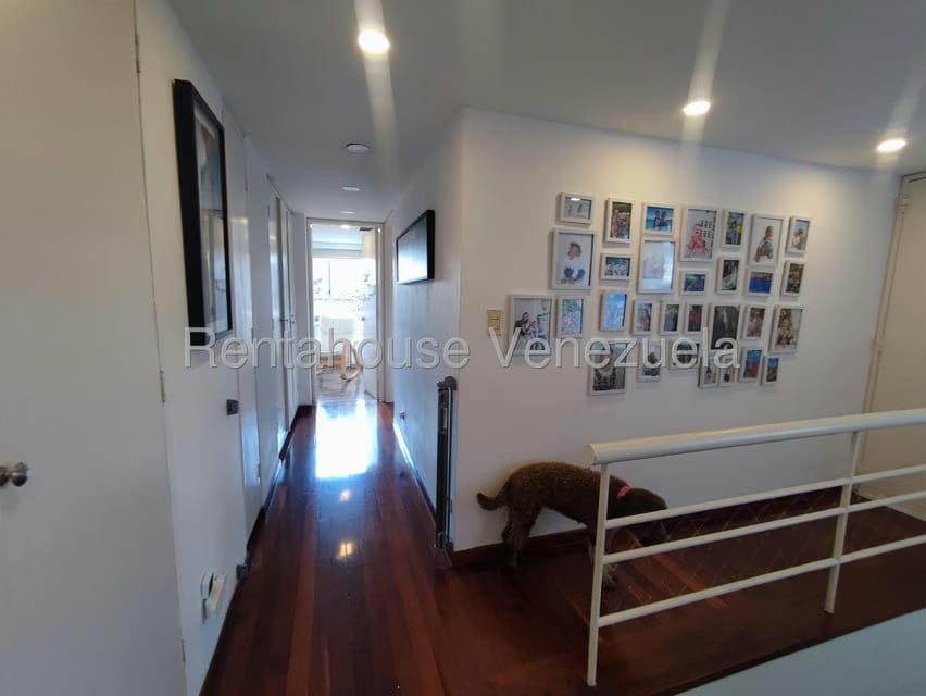 Apartamento (Duplex) en Venta en Los Samanes, Distrito Metropolitano - 34
