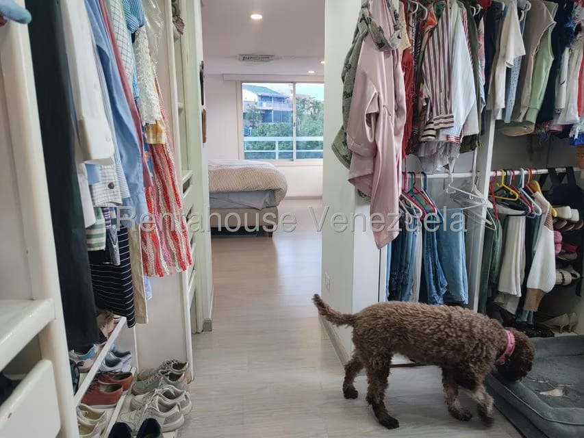 Apartamento (Duplex) en Venta en Los Samanes, Distrito Metropolitano - 39