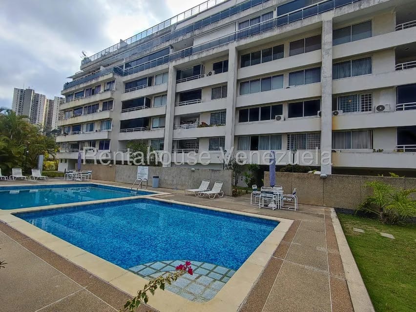 Apartamento (Duplex) en Venta en Los Samanes, Distrito Metropolitano - 63
