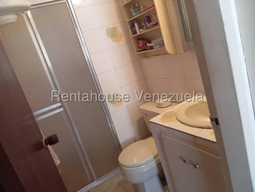 Apartamento (1 Nivel) en Venta en Parroquia Santa Rosalia, Distrito Metropolitano - 11