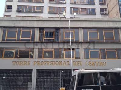 Venta Oficina Avenida Lecuna, Caracas - 2
