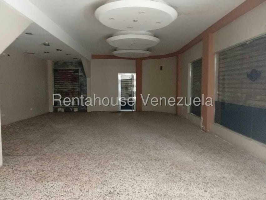 Comercial (Local Comercial) en Venta en Centro, Zulia - 2