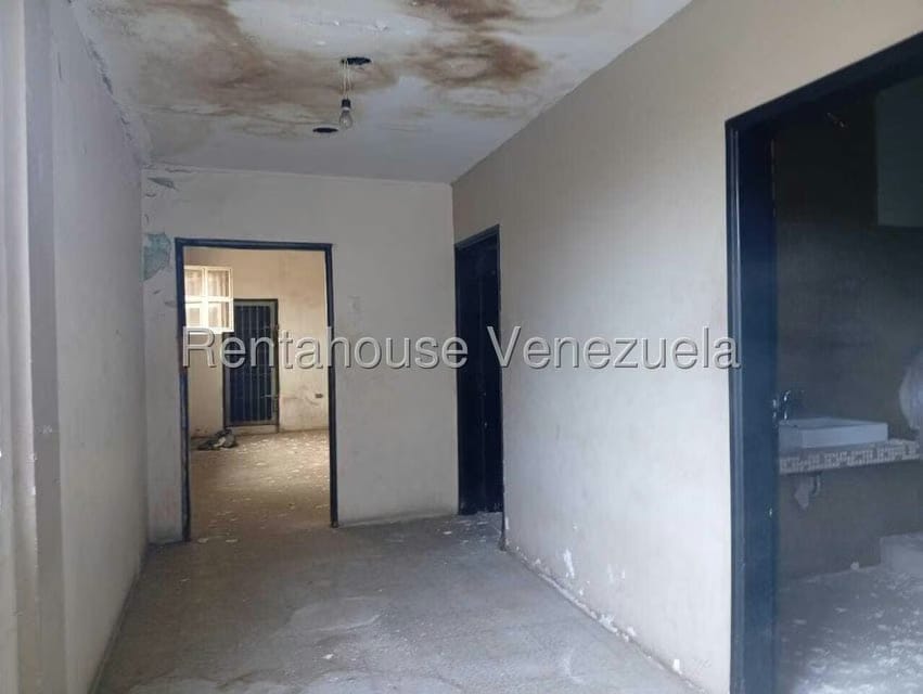 Comercial (Local Comercial) en Venta en Centro, Zulia - 13