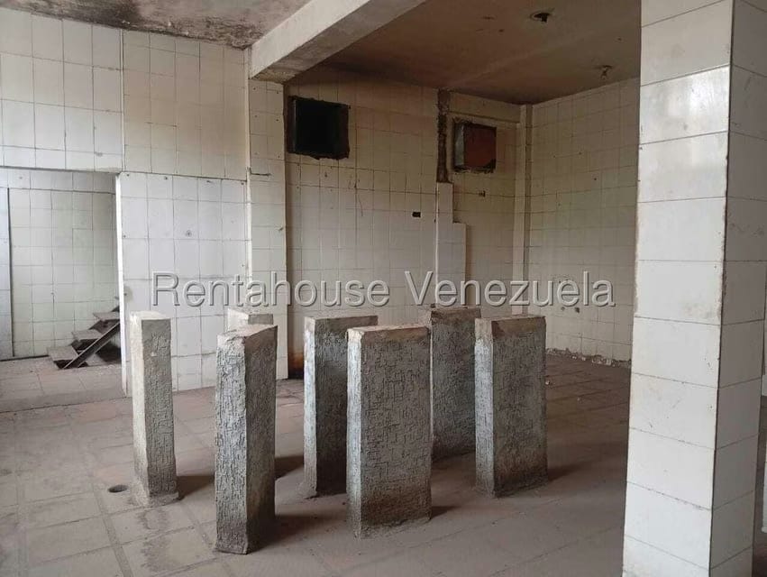 Comercial (Local Comercial) en Venta en Centro, Zulia - 16