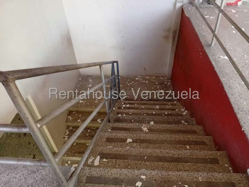 Comercial (Local Comercial) en Venta en Centro, Zulia - 4