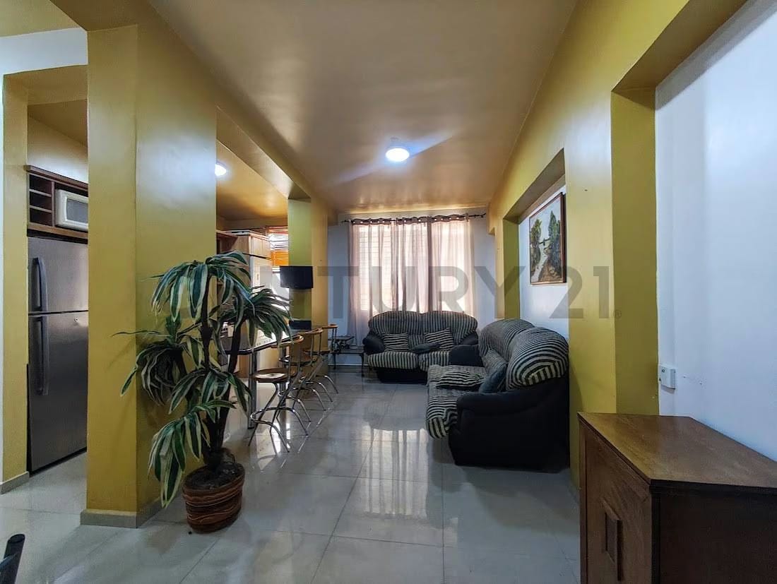 En Alquiler: Confort y Serenidad en el Corazón de San Isidro - 5