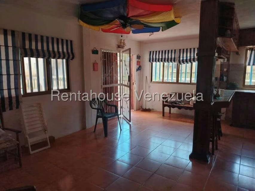 Casa (1 Nivel) en Venta en San Juan de Los Cayos, Falcon - 2