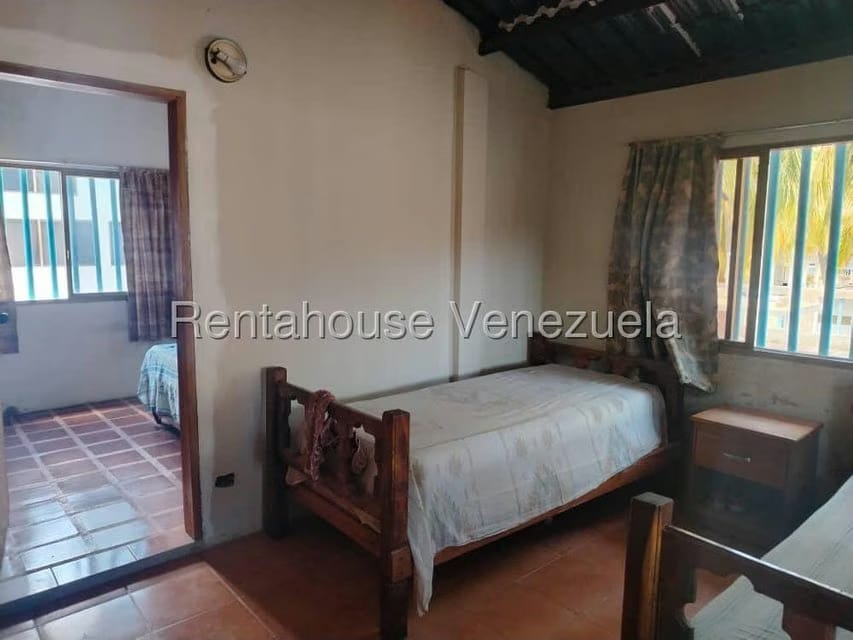 Casa (1 Nivel) en Venta en San Juan de Los Cayos, Falcon - 12