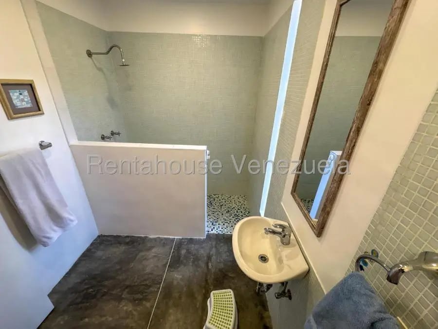 Casa en Venta en Cumbres de Curumo Caracas - 14