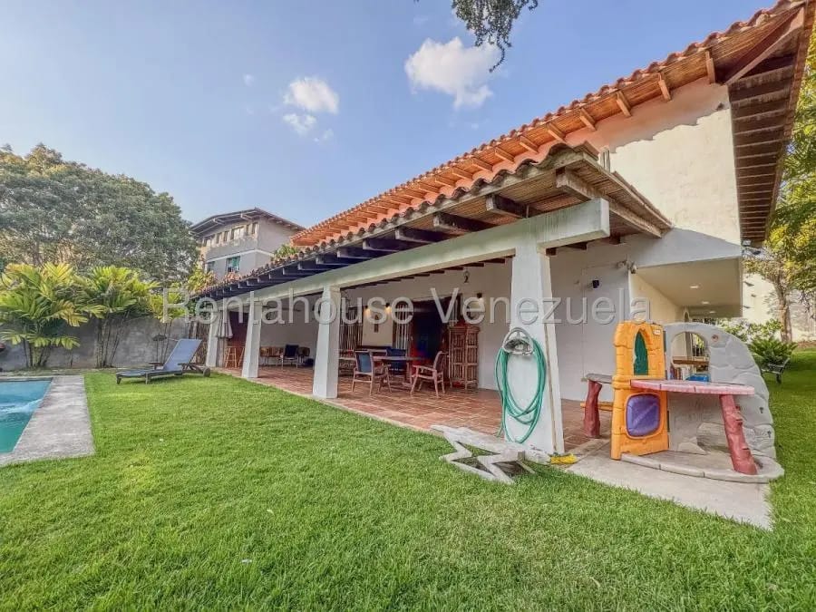 Casa en Venta en Cumbres de Curumo Caracas - 17