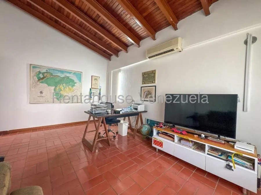 Casa en Venta en Cumbres de Curumo Caracas - 19