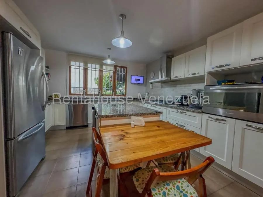 Casa en Venta en Cumbres de Curumo Caracas - 24