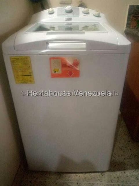 Apartamento (1 Nivel) en Alquiler en Tierra Negra, Zulia - 13