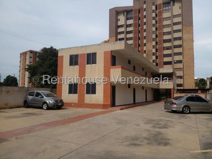 Apartamento (1 Nivel) en Alquiler en Tierra Negra, Zulia - 15