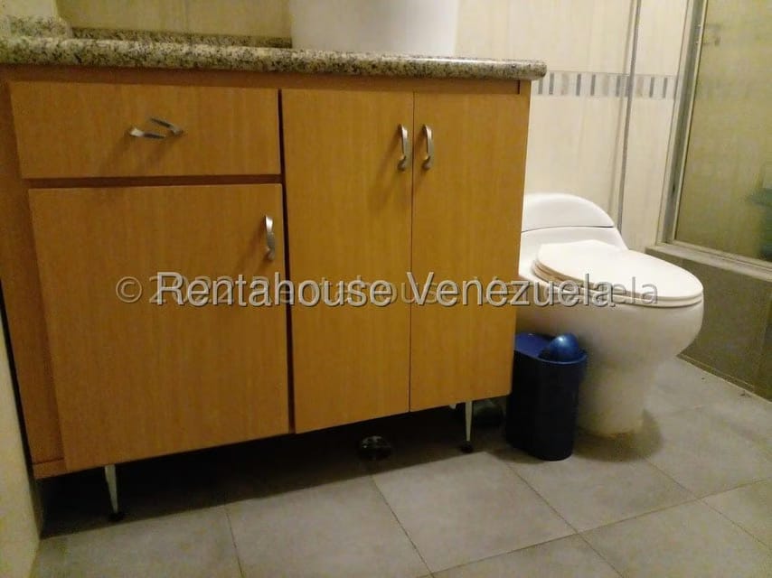 Apartamento (1 Nivel) en Alquiler en Tierra Negra, Zulia - 9