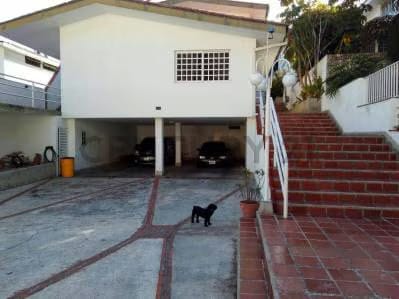 En Venta Casa Quinta Alto Prado MV15 - 2