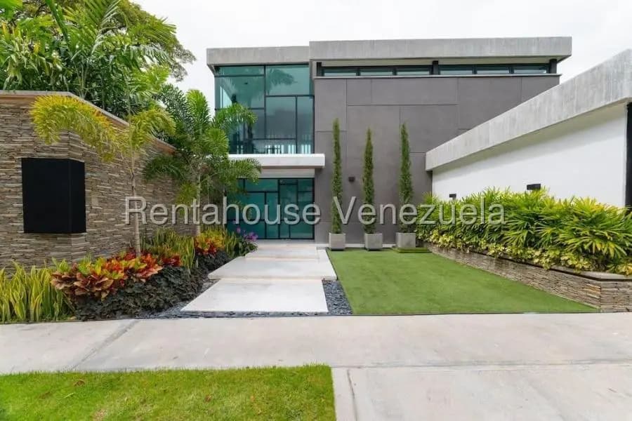 Casa en Venta en Chuao Caracas - 13