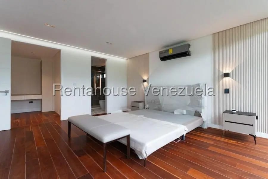 Casa en Venta en Chuao Caracas - 23