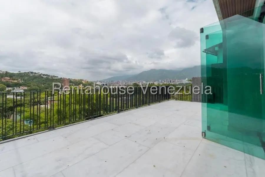 Casa en Venta en Chuao Caracas - 10