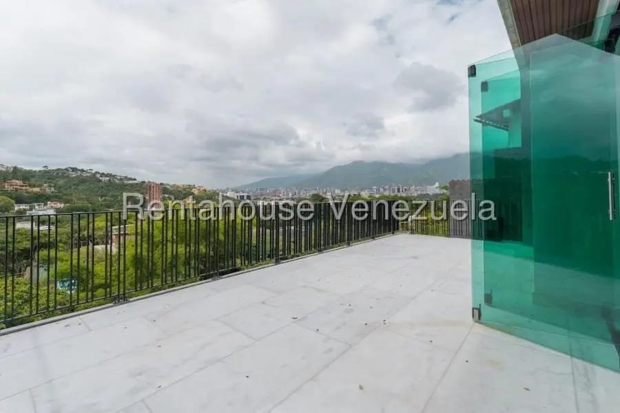 Casa en Venta en Chuao Caracas - 10